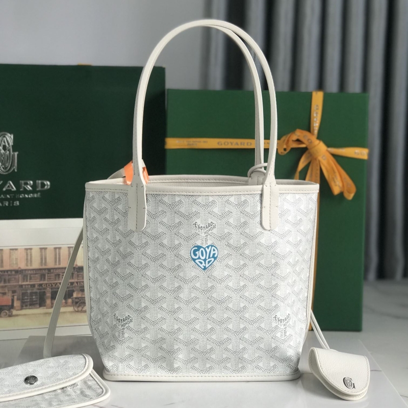 Go*ard shopping bags